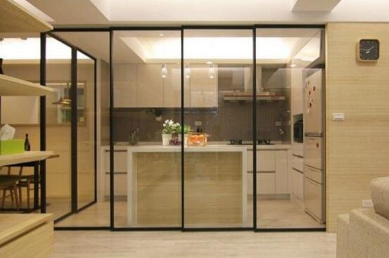 廚房推拉門