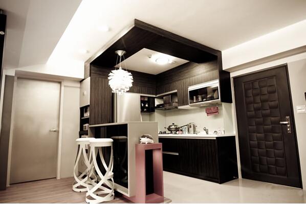 室內(nèi)裝修吧臺設(shè)計