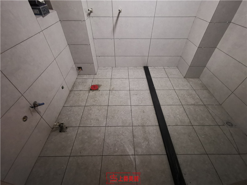 泊愛藍(lán)島130平