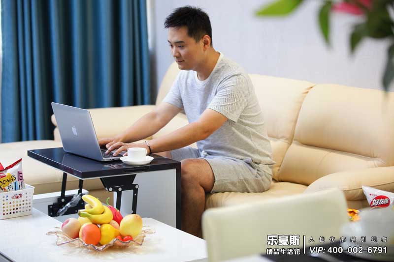 上善美居八大實(shí)景樣間代言主播路昆